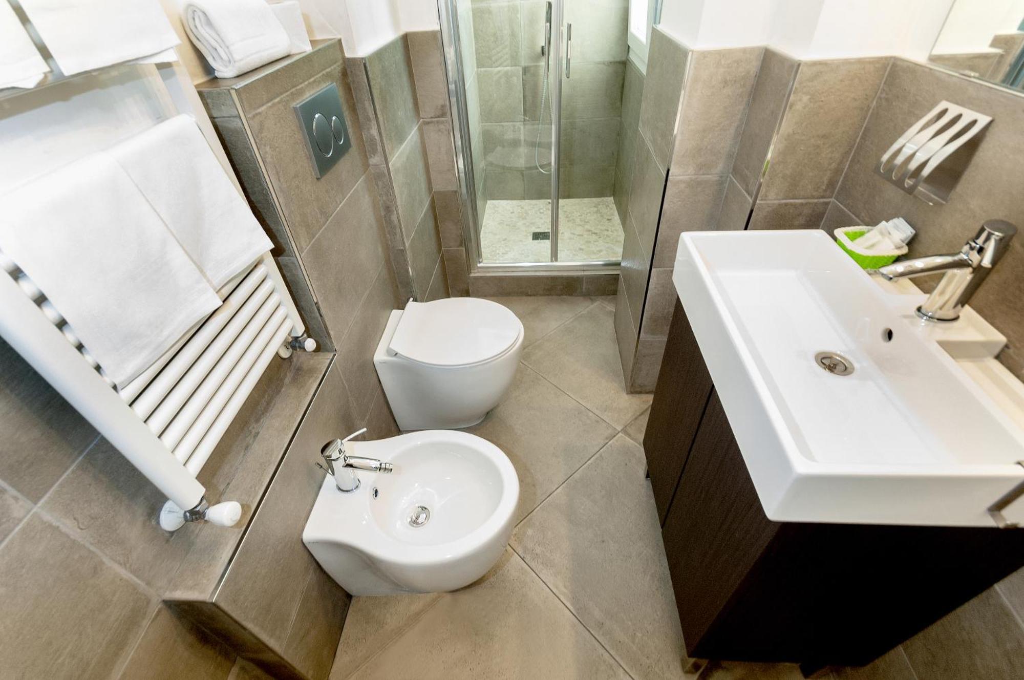 La Camera Bologna-Stazione Affittaly Rooms Exterior photo