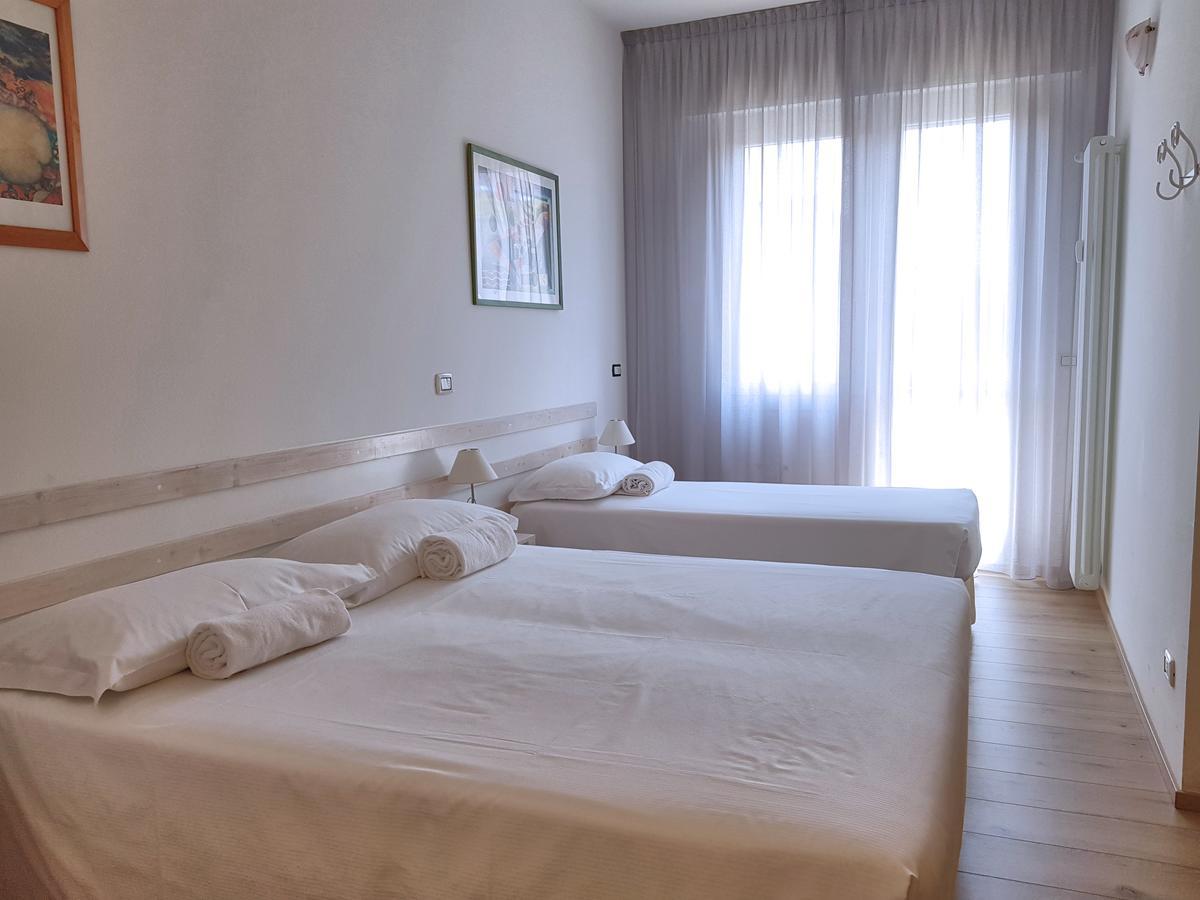 La Camera Bologna-Stazione Affittaly Rooms Exterior photo